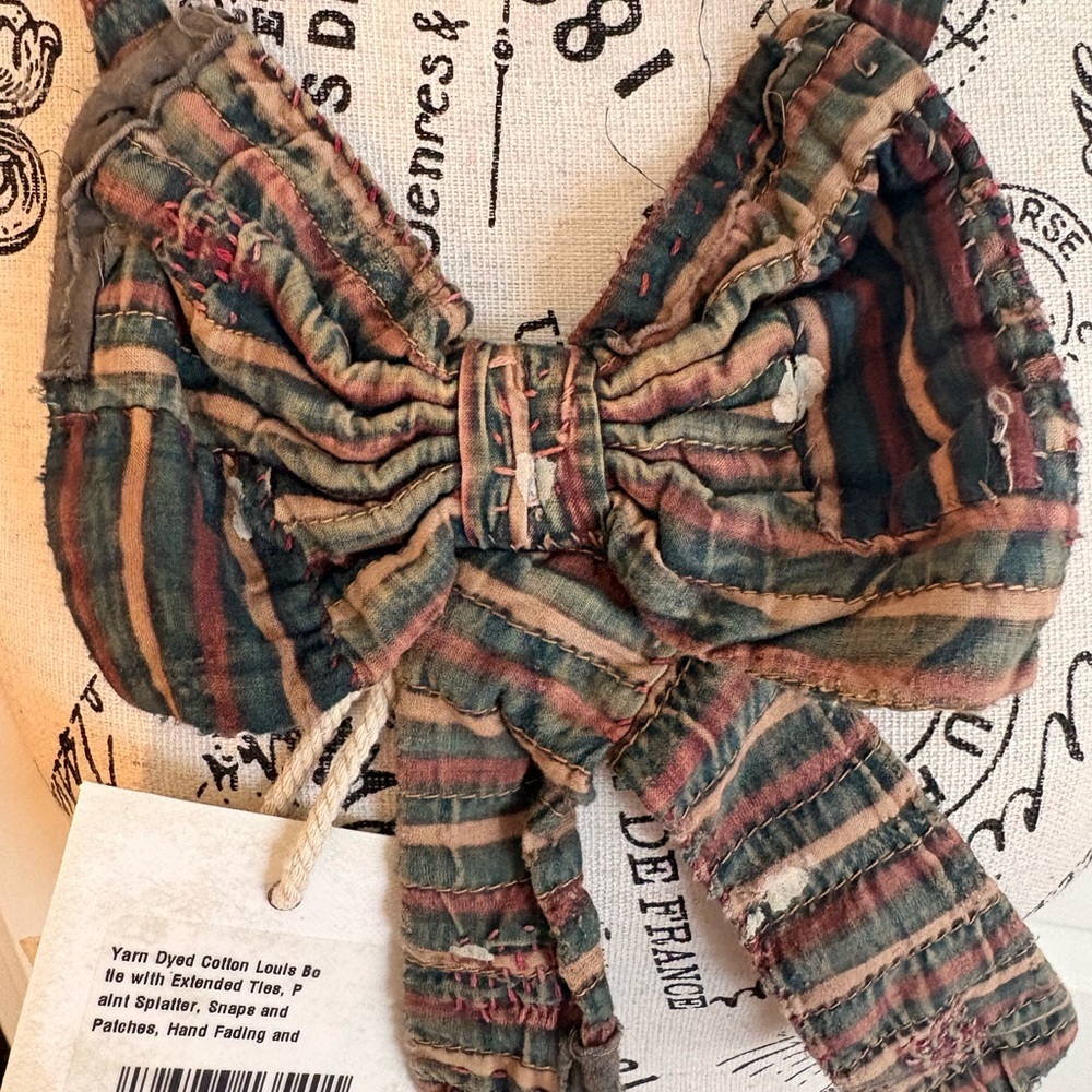 Magnolia Pearl Louis Bow NWT